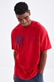 Kırmızı Minimal Baskılı O Yaka Erkek Oversize T-Shirt  - 88096 | M