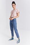 Somon Kapüşonlu Yazı Baskılı Beli Lastikli Bürümcük Kumaş Kadın Crop Top T-Shirt  - 97230 | M