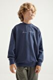 Petrol Yazı Ve Sırt Baskılı O Yaka Standart Kalıp Erkek Çocuk Sweatshirt - 11026 | 8-9