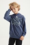 Petrol Baskı Detaylı Standart Kalıp Kapüşonlu Erkek Çocuk Sweatshirt - 11002 | 8-9