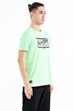 Neon Yeşil Yazı Desen Baskılı Standart Kalıp O Yaka Erkek T-Shirt - 88172 | M