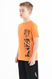 Oranj Baskı Detaylı O Yaka Standart Kalıp Erkek Çocuk T-Shirt - 11104 | 12-13