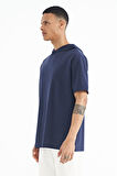 İndigo Kapüşonlu Kol Etiket Detaylı Oversize Erkek T-shirt - 88179 | S