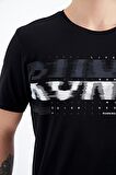 Siyah Ön Cep Detaylı Baskılı Standart Kalıp Erkek T-Shirt - 88200 | S