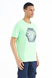Neon Yeşil Desen Baskılı Standart Kalıp Erkek T-Shirt - 88231 | XL