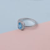 Kuyumcudukkani Yeşil Baget Taşlı "Tektaş"Yüzük-10437-W-BLU
