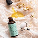 Oilwise Yaşlanma Karşıtı Serum (Hyalüronik Asit, Gül Uçucu Yağı ve Kuşburnu Çekirdeği Yağı İçeren)