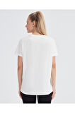W Graphic Tee Crew Neck T-shirt Kadın Beyaz Tshirt S232161-102