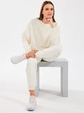 Skechers W Essential Crew Neck S242109-102 Sweatshirt Kadın Sweatshirt
