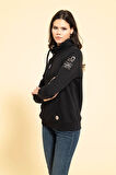 Yaka Kordon Detaylı Kanguru Cep Siyah Sweatshirt
