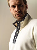 Xint Beyaz Regular Fit Polar Sweatshirt