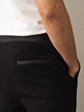 Xint Siyah Regular Fit Jogger Pantolon