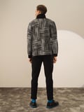 Xint Siyah Formunu Koruyan Regular Fit Sweatshirt