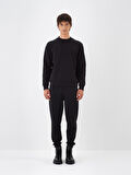 Xint Siyah Pamuk Dokulu Regular Fit Sweatshirt