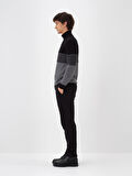 Xint Siyah Pamuk Dokulu Regular Fit Jogger Pantolon