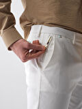 Beyaz Slim Fit Pamuklu Jogger Pantolon