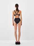 Xint Siyah Regular Fit Bikini Üst