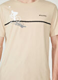 Discovery Expedition Bej Erkek Bisiklet Yaka Kısa Kollu Relaxed Baskılı T-Shirt BENJAX