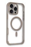 Fuchsia iPhone 14 Pro Max ile Uyumlu Hilton Kablosuz Şarj Özellikli Kapak - Gold