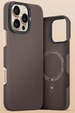 Fuchsia iPhone 16 Pro ile Uyumlu Blaze 1000D Kevlar Kablosuz Şarj Özellikli Kılıf - Yeşil