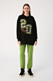 Siyah-Oversize Ekose Aplike Nakışlı Sweatshirt
