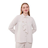 Yakası Fular Broş Detaylı Bluz