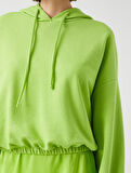 Uzun Kollu Kapüşonlu Sweatshirt