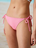 Bağlama Detaylı Bikini Alt
