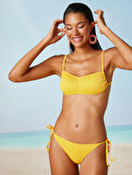 Bikini Altı Yanları Bağlama Detaylı