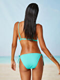 Bikini Altı Yanları Bağlama Detaylı