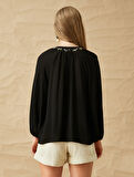 Melis Ağazat X Koton - Püskül Detaylı Balon Kollu Bluz