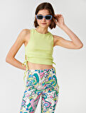 Crop Atlet Halter Yaka Pencere Detaylı
