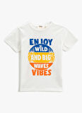 Koton Baskılı Kırık Beyaz Erkek Çocuk T-Shirt 3SKB10046TK