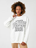 Bisiklet Yaka Sweatshirt Oversize Slogan İşlemeli Uzun Kollu