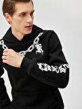 Basic Kapşonlu Sweatshirt Kuru Kafa Baskılı Cep Detaylı