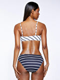 Straplez Bikini Üstü İnce Askılı Dokulu Kaplı
