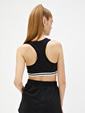 Crop Atlet U Yaka Ribana Detaylı