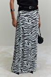 Beyaz Zebra Maxi Saten Etek