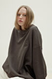 Kahverengi Logolu Oversize Sweatshirt