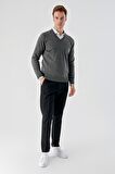  Erkek Füme Basic V Yaka Dynamic Fit Rahat Kesim Triko