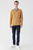  Erkek Camel Basic V Yaka Dynamic Fit Rahat Kesim Triko