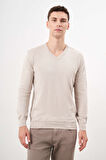  Erkek Bej Basic V Yaka Dynamic Fit Rahat Kesim Triko