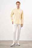  Erkek Sarı Pamuk Çizgili Panolu Düğmeli Yaka Regular Fit Gömlek