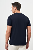  Erkek Lacivert Basic Bisiklet Yaka Dynamic Fit Rahat Kesim T-Shirt