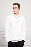  Erkek Ekru Femuarlı Bato Yaka Dynamic Fit Rahat Kesim Sweatshirt