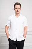  Erkek Beyaz Apaş Yaka Kısa Kol Gömlek