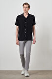  Erkek Siyah Trend Keten Regular Fit Apaş Yaka Kısa Kol Gömlek