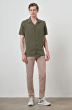  Erkek Haki Keten Regular Fit Apaş Yaka Kısa Kol Gömlek