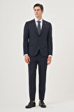  Erkek Lacivert Yünlü Trend Ekoseli Slim Fit Sivri Yaka Takım Elbise