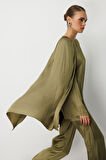 Haki Mizalle Parça Pelerin Detaylı Saten Şık Yeşil Bluz
